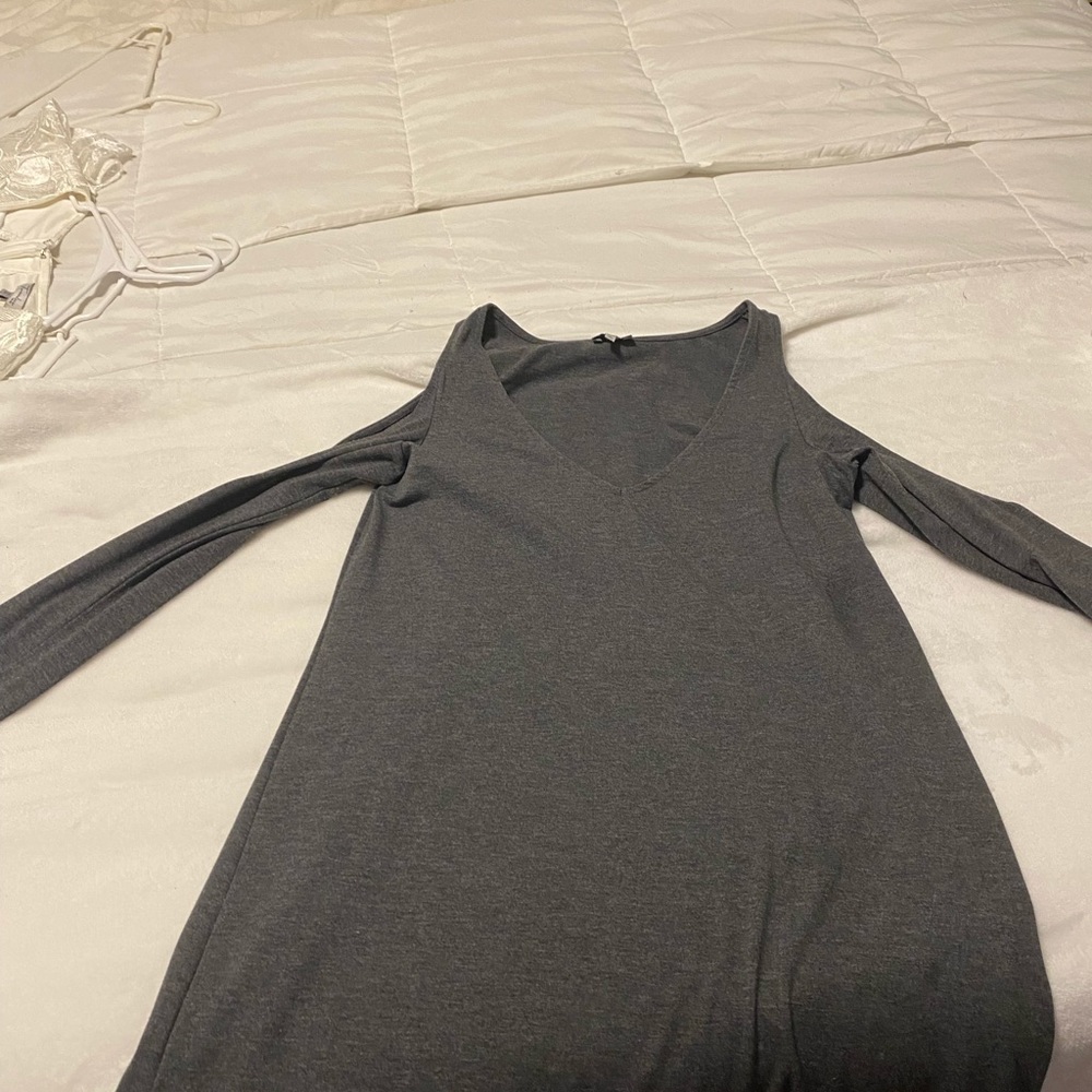 Slit down the arm body on dress